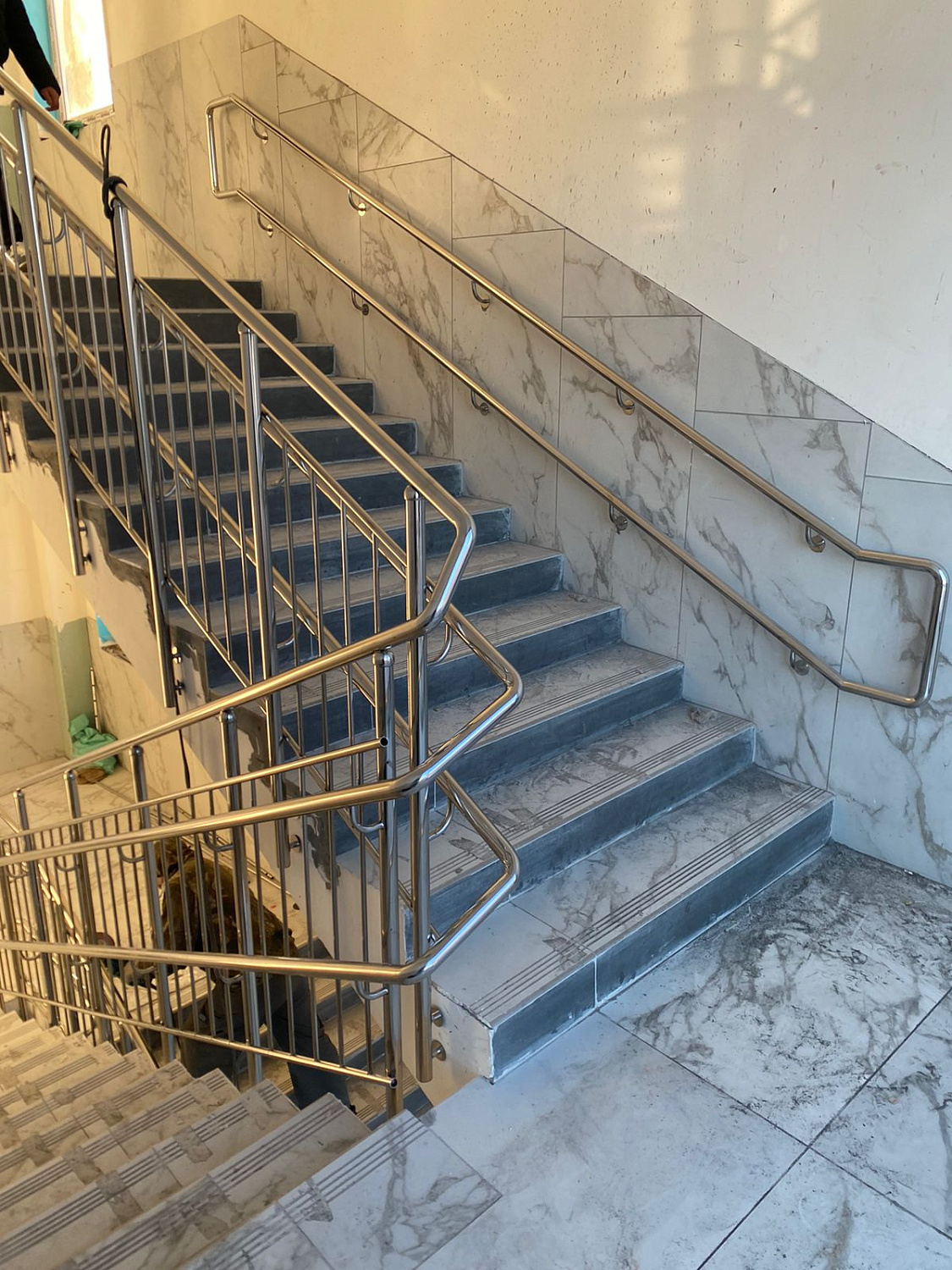 Изготовление и монтаж ограждений городских больниц в г. Березовском и Арамиле